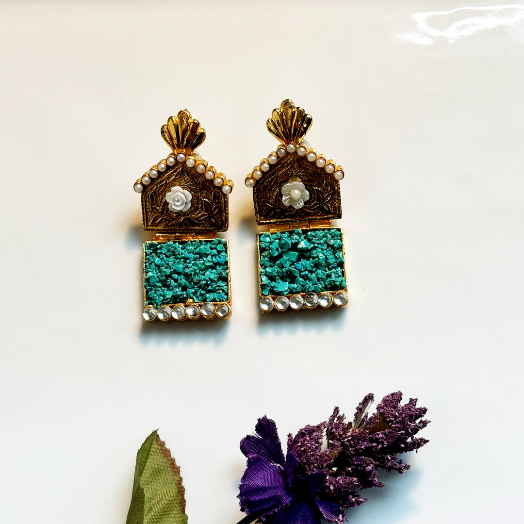 Crushed Stone Golden Oasis Earrings