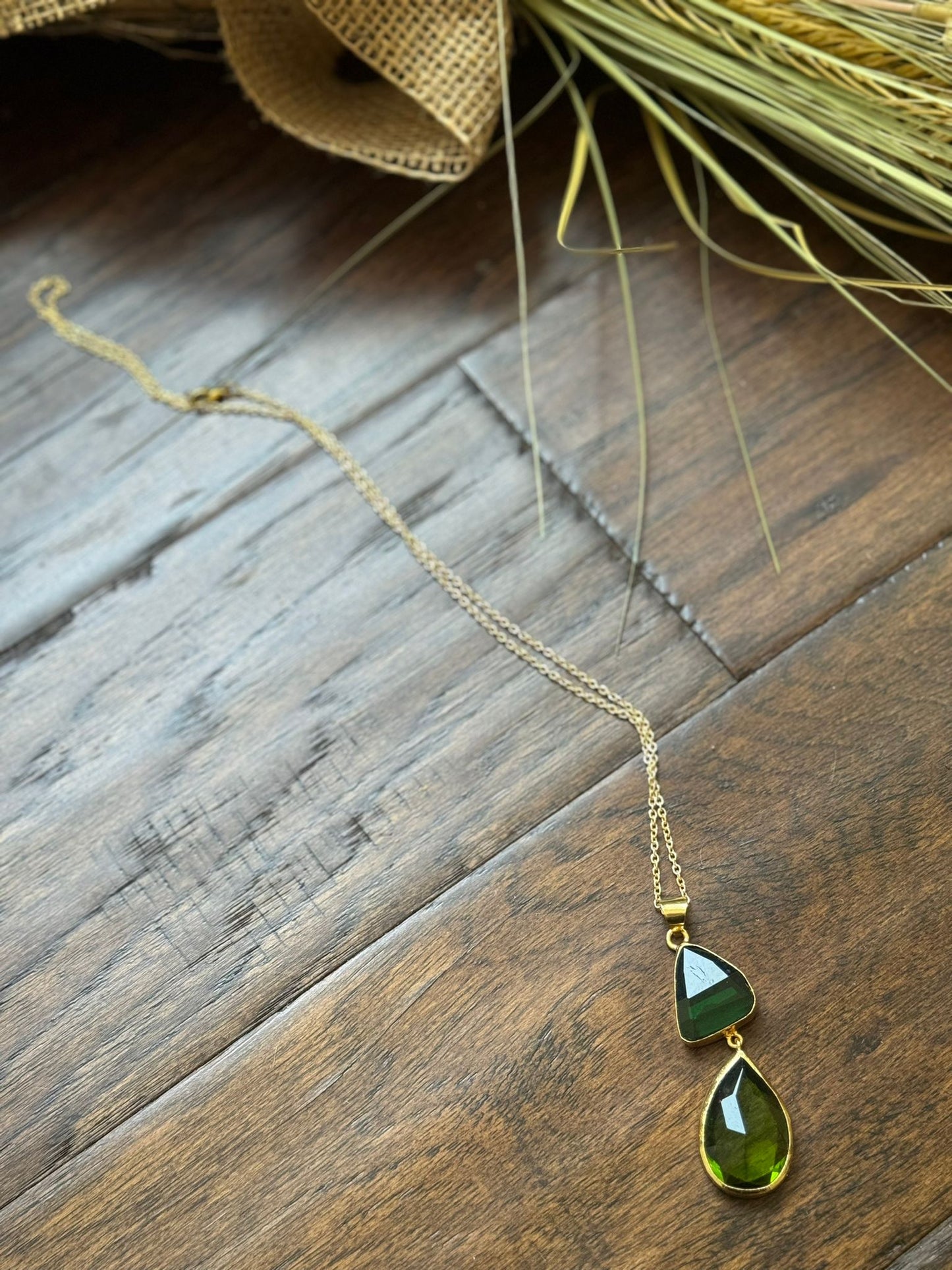 Emerald Gleam Pendant