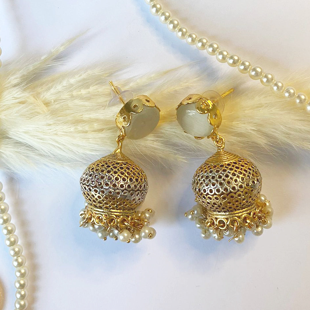 Golden Glowstone Adorned Jhumka